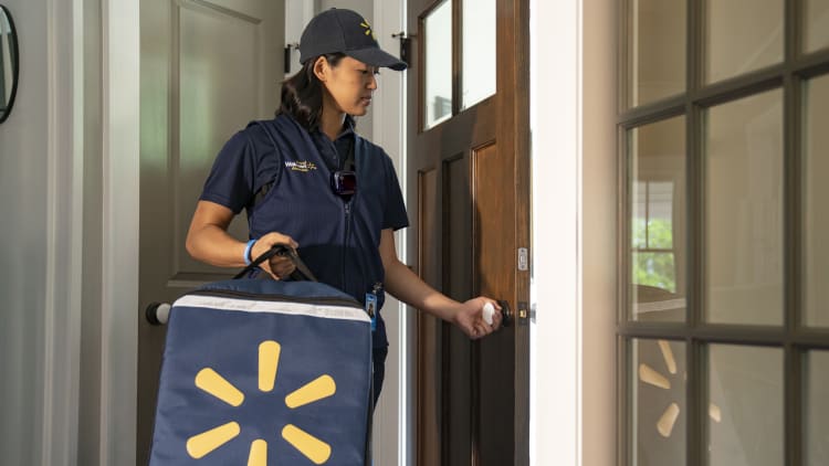 Walmart bets on a new in-home delivery service
