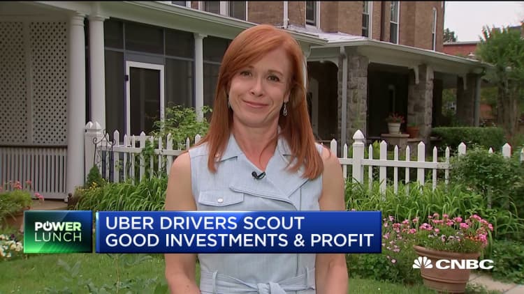 Investors are hiring Uber drivers to scout houses to flip