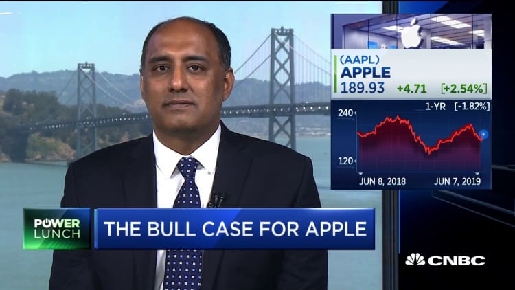 Here's why this analyst is bullish on Apple