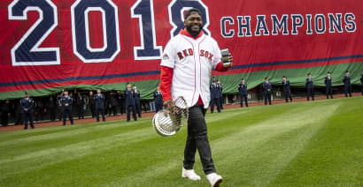 Former Boston Red Sox star David Ortiz shot in Dominican Republic, said to be in stable condition