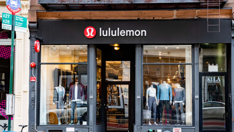 Jim Cramer: Lululemon is the best of all the retailers