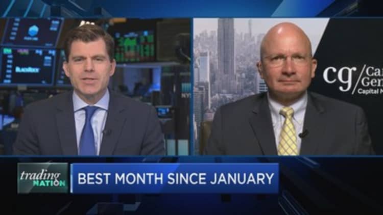 Fed rate cut would 'kick-start' growth, market bull Tony Dwyer says