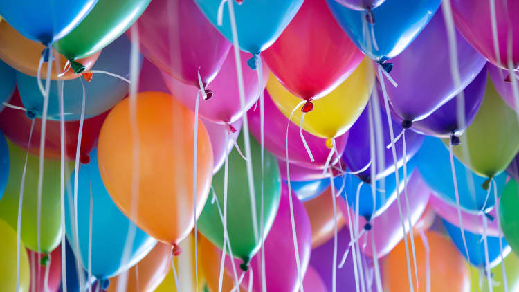 The world's helium supplies are running dangerously low – Here's why