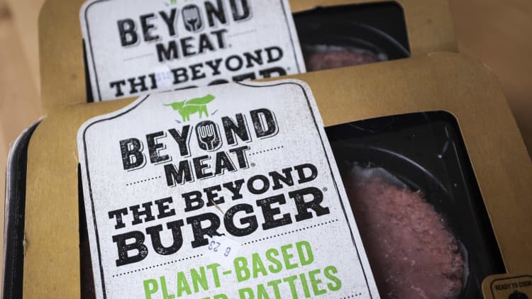 What's up with Beyond Meat? Buy Mosaic's plunge? The traders take your questions