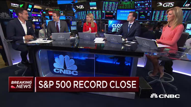 S&P 500 closes at a record high