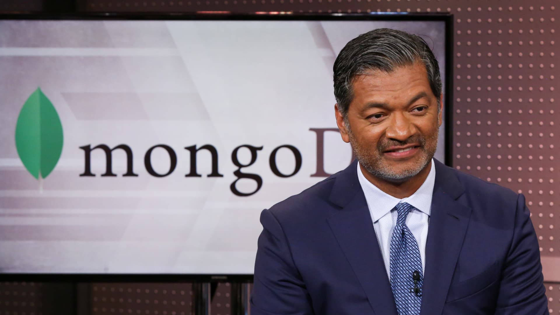 MongoDB stock jumps 27% after cloud database company shows surprise adjusted profit