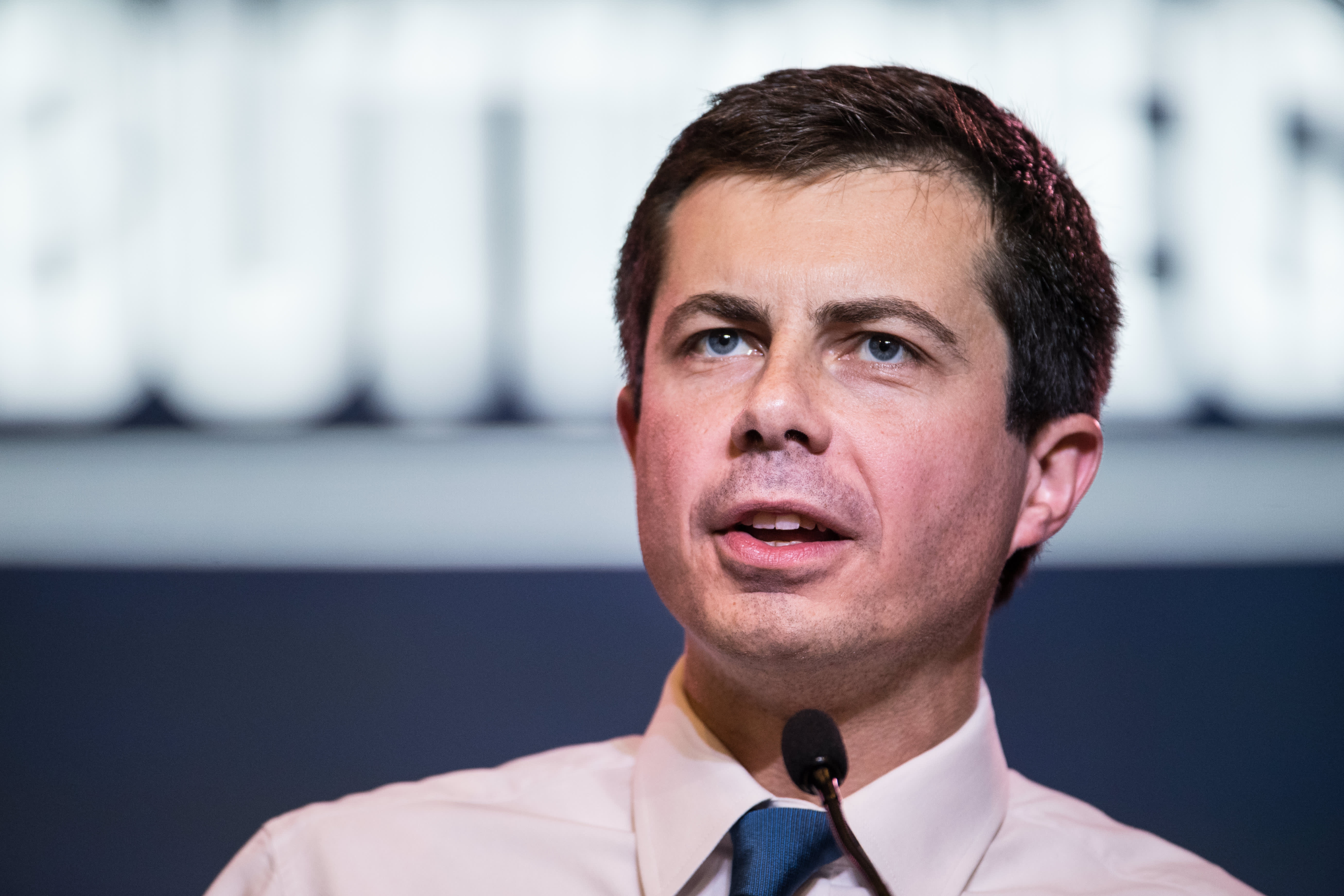 Pete Buttigieg unveils climate change plan that would cost more than $1 trillion and aim to create 3 million clean energy jobs - CNBC