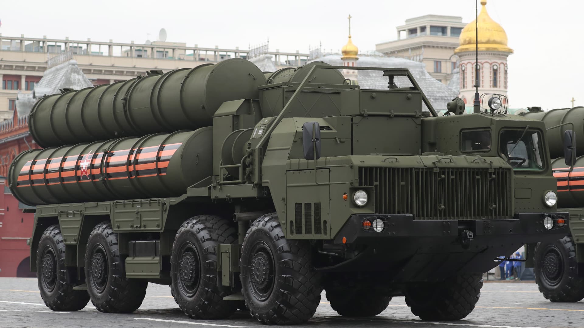 An S-400 Triumf surface-to-air missile system seen in Moscow.