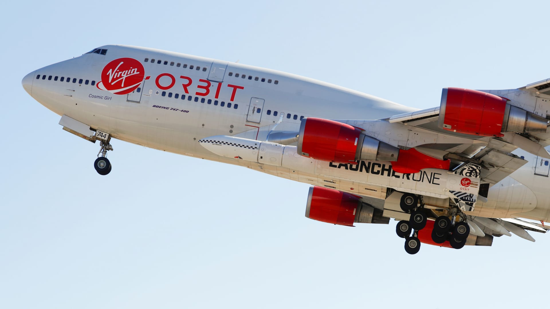 Virgin Orbit receives $17 million bid for rocket-carrying aircraft in bankruptcy court