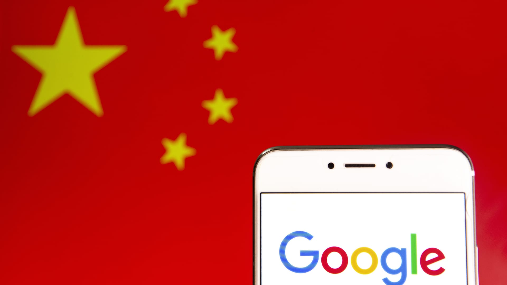 An app that let Chinese users bypass the Great Firewall and access Google, Facebook has disappeared