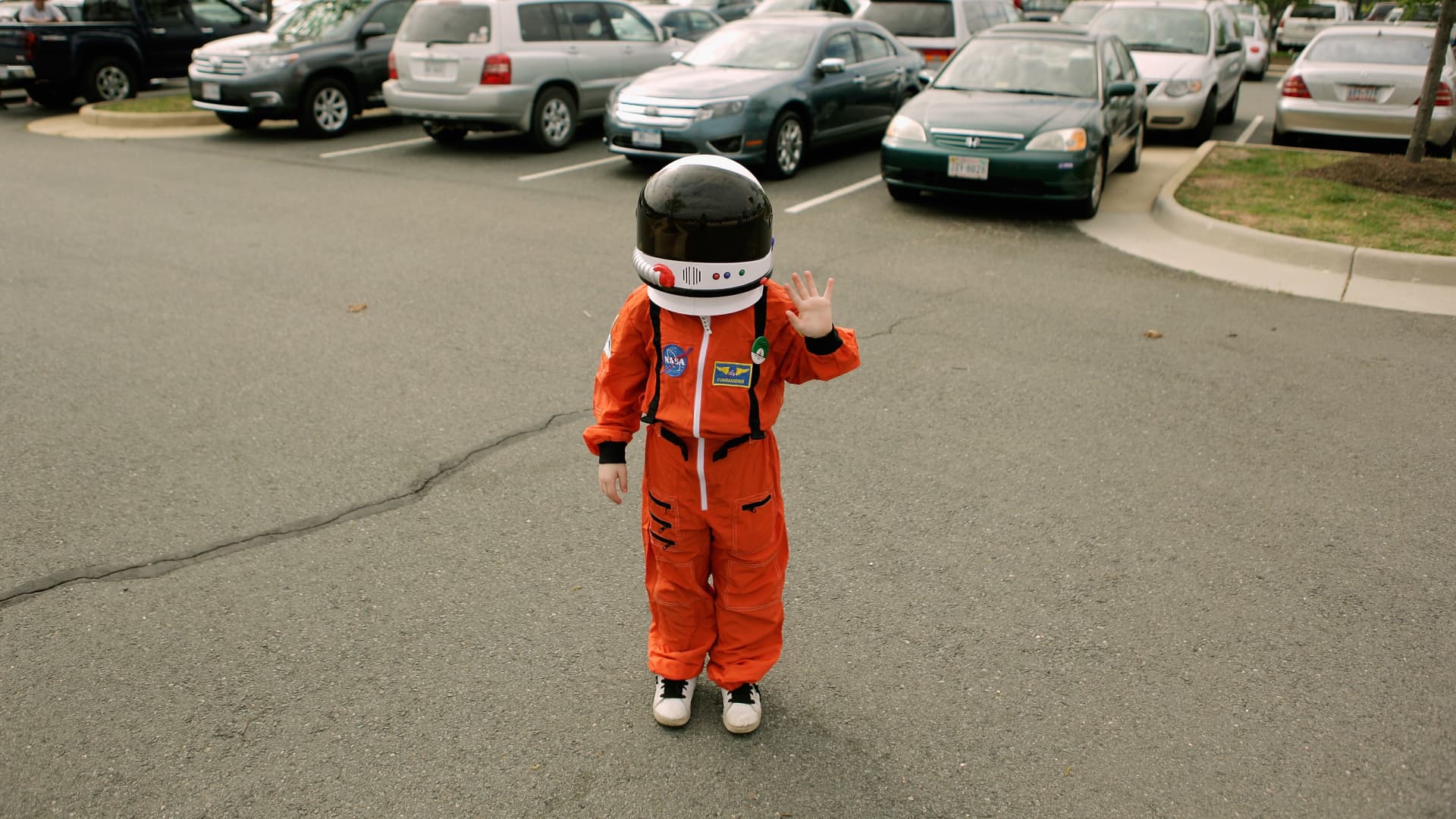 Kids now dream of being professional YouTubers rather than astronauts, study finds