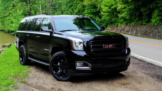 Review The 2019 Gmc Yukon Xl Is A 74 000 Monster Truck