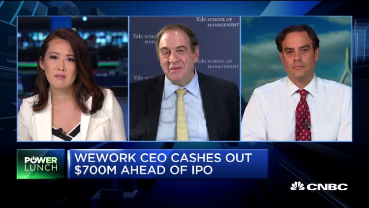 There's a lot to worry about with WeWork, says leadership expert