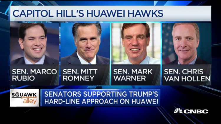 Lawmakers introduce bill to turn President Trump's Huawei ban into law