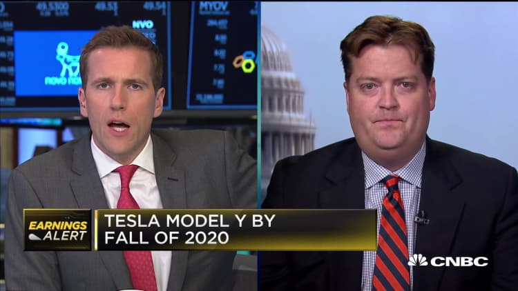 Latest Tesla earnings release is 'extremely demoralizing' for the company, analyst says