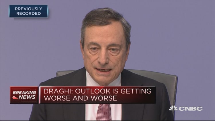 Economic outlook is getting worse and worse, ECB President Draghi says