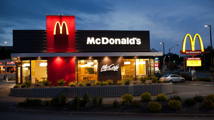 McDonald's reports 5.7% same-store sales growth, beating expectations