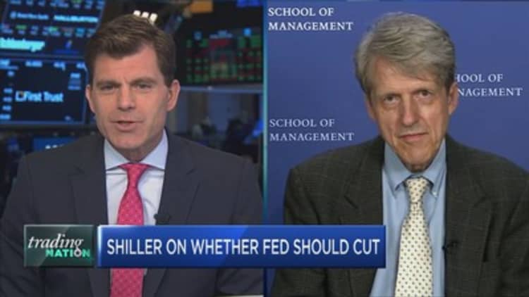 A rate hike may be what the market really needs, Nobel Prize winner Robert Shiller suggests