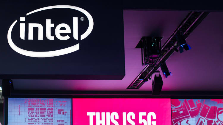 Trading Nation: What to expect from Intel's quarterly earnings