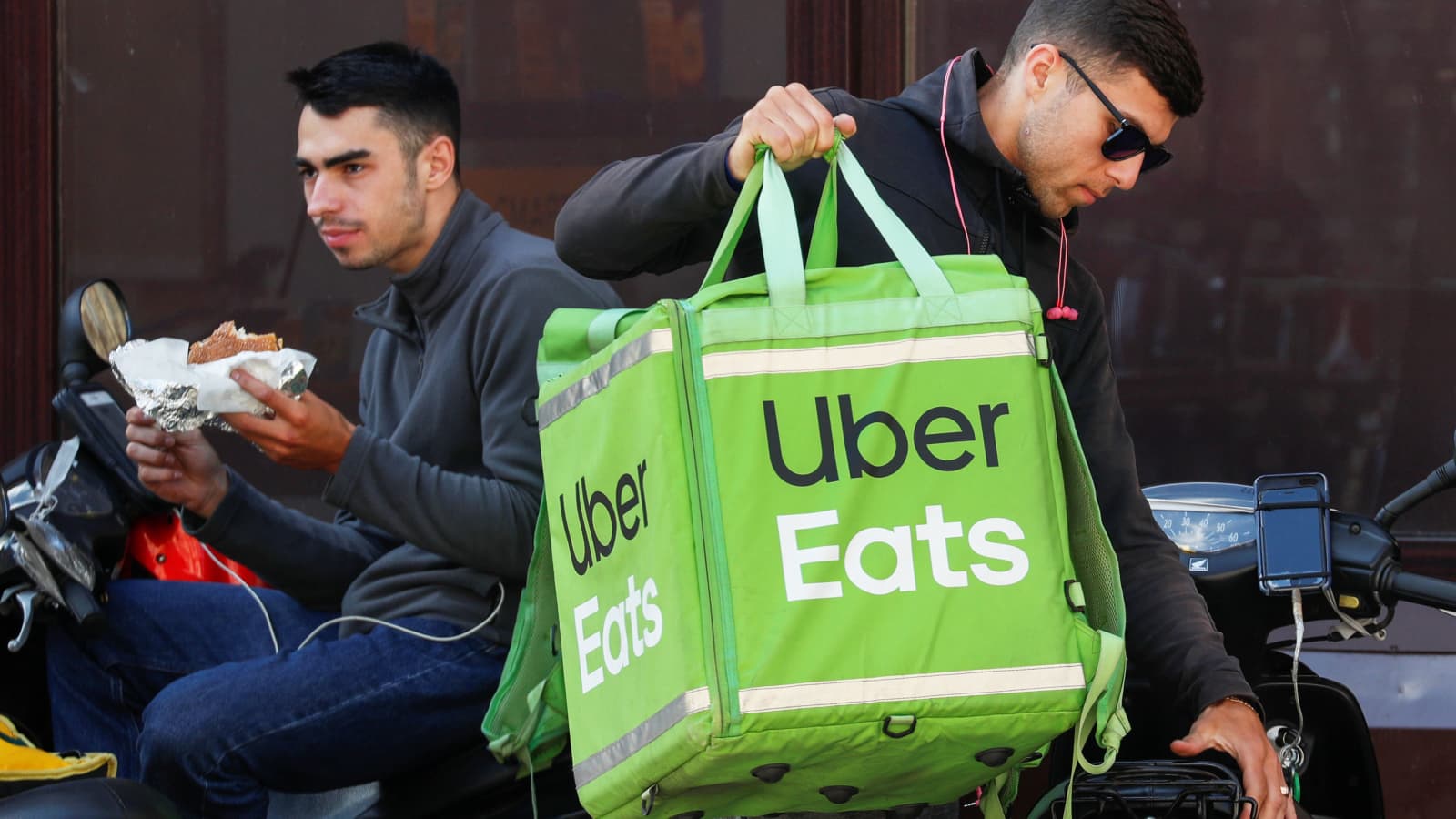 Grubhub, Uber Eats and DoorDash drove an online food delivery boom