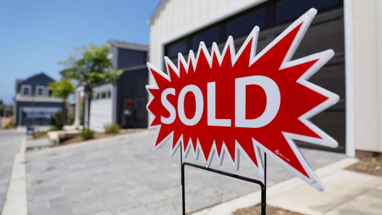 August new home sales see 'blowout' numbers — 7.1% vs. 3.9% expected