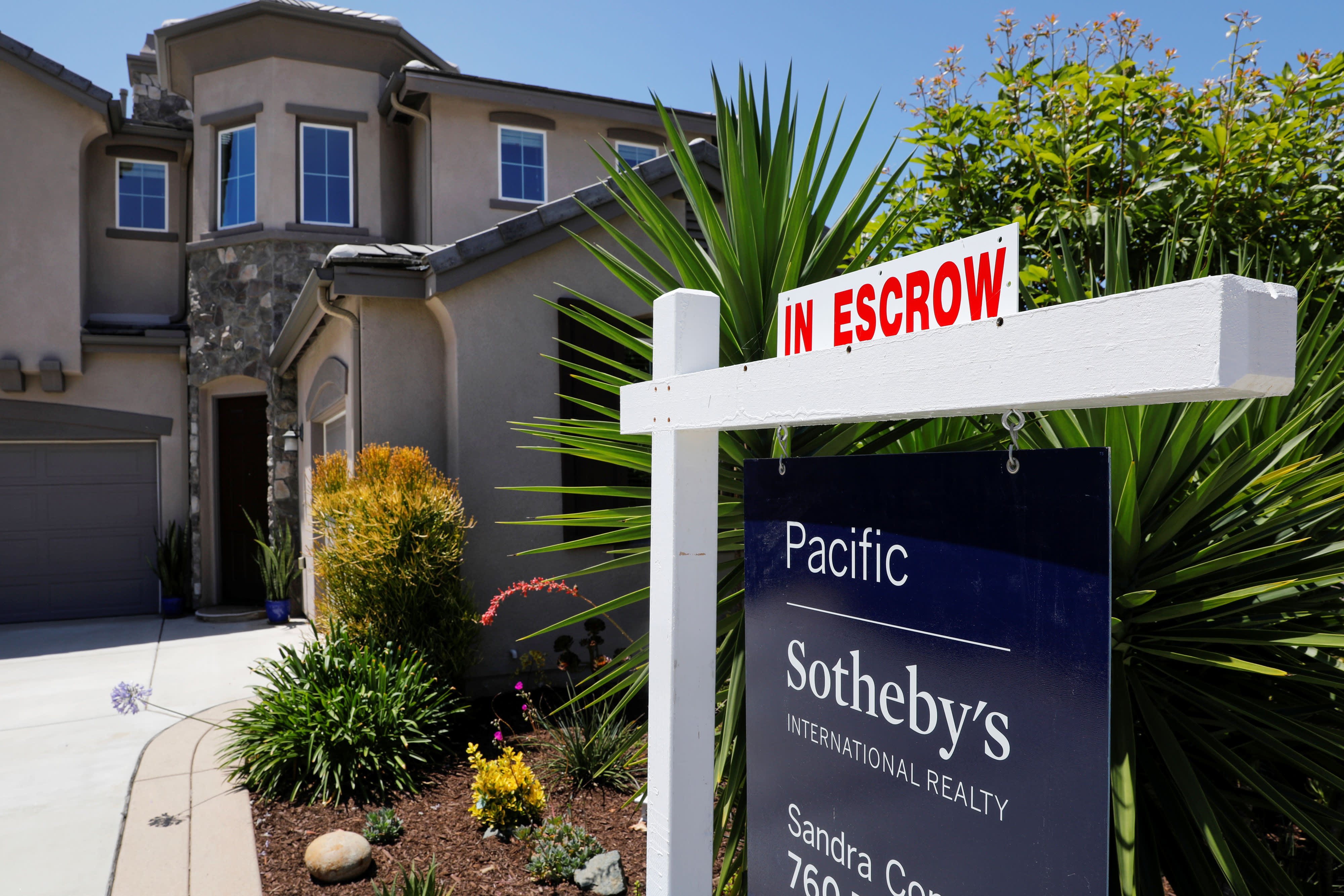 July pending home sales jump over 15% annually