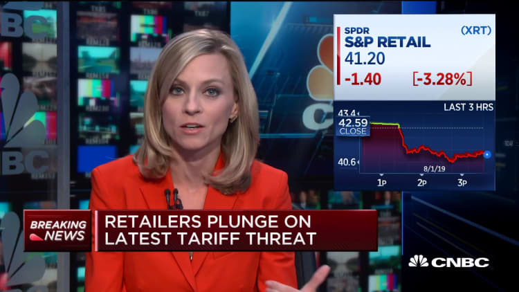 Breaking: Retailers plunge on threat of new tariffs, index on pace for worst week in months