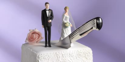 Couples weigh 'strategic divorce' to save on taxes