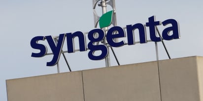 Beijing nudged Syngenta to withdraw $9 billion Shanghai IPO on market weakness: Reuters