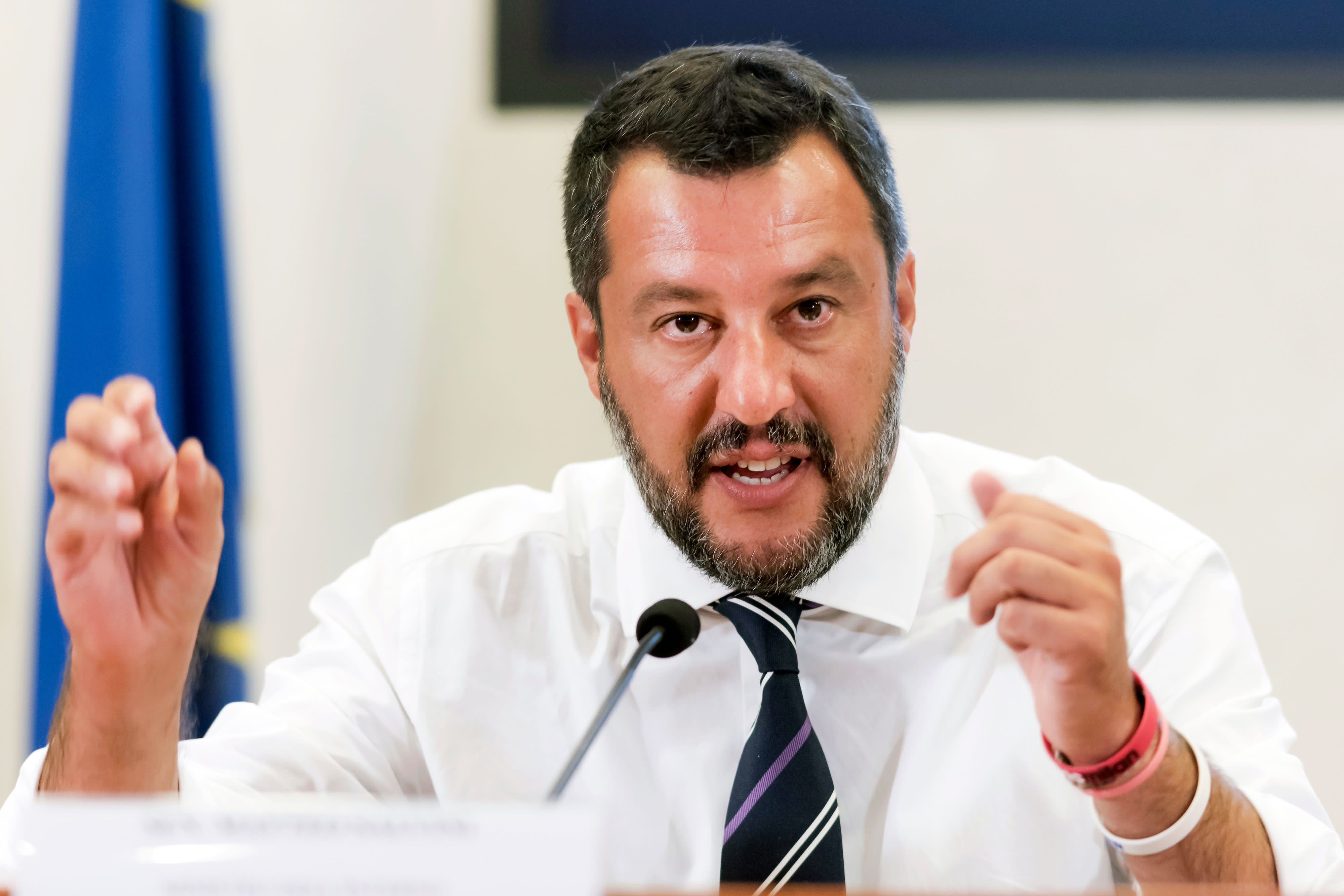 Italy should hold new elections, deputy prime minister Salvini says