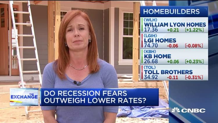 Homebuilder sentiment rose in August, here's why