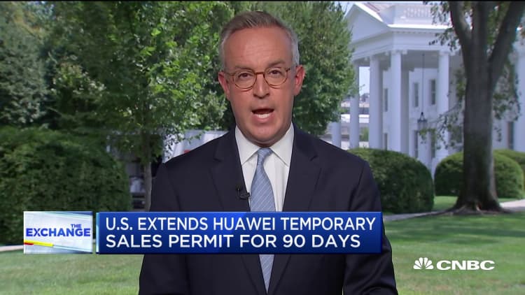 US gives Huawei another 90 days to buy from American suppliers