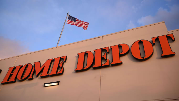 Home Depot earnings: $3.17 a share, vs $3.08 EPS expected