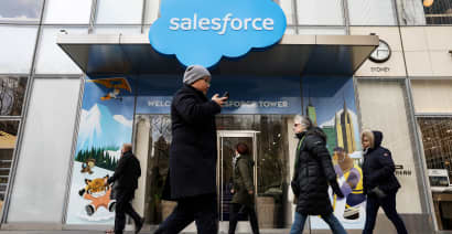 Salesforce drops after reports it's in talks to acquire Informatica 