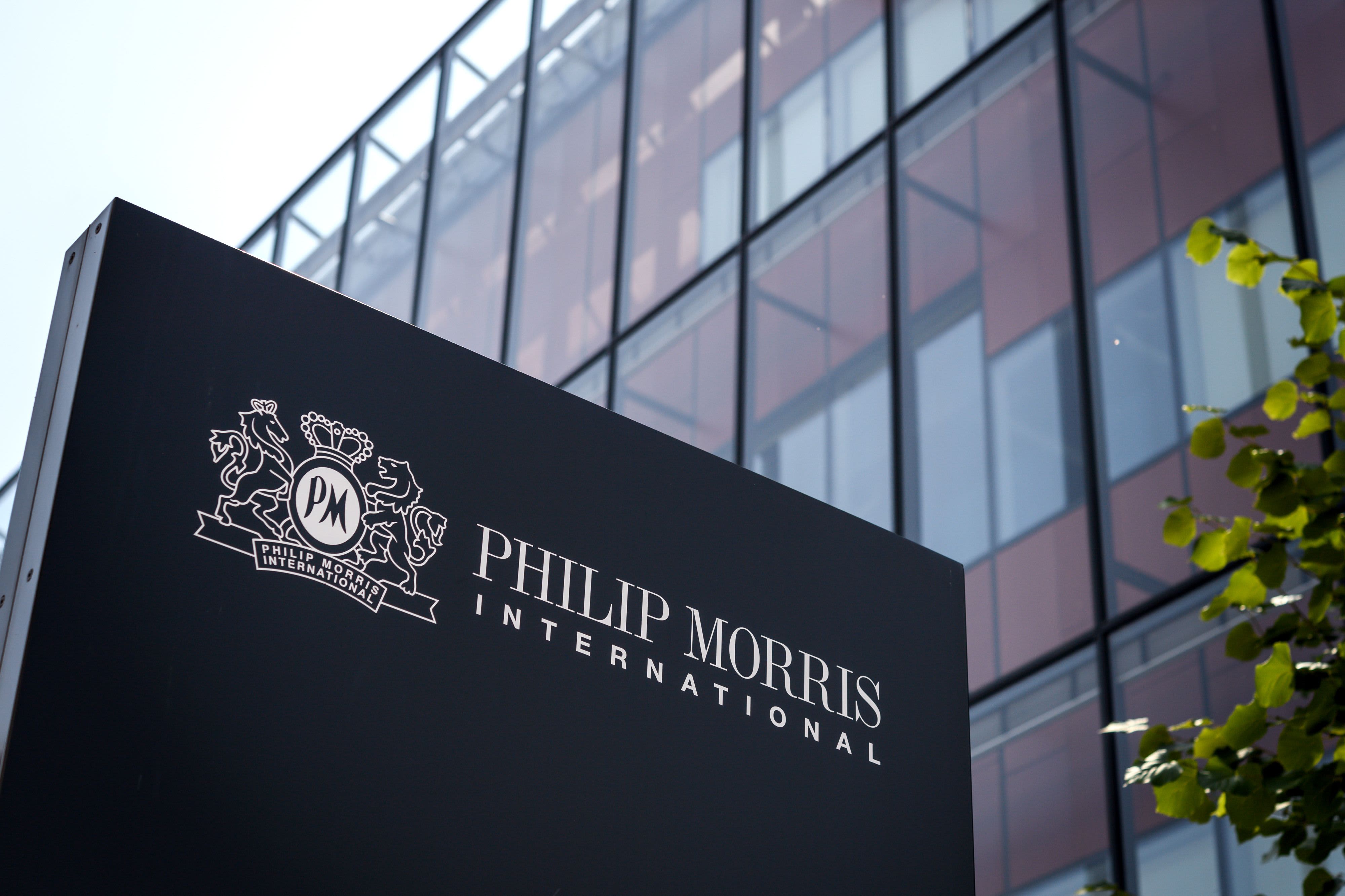 Goldman Sachs nâng cấp Philip Morris, trích dẫn việc mở rộng ở Hoa Kỳ với các lựa chọn thay thế không khói thuốc
