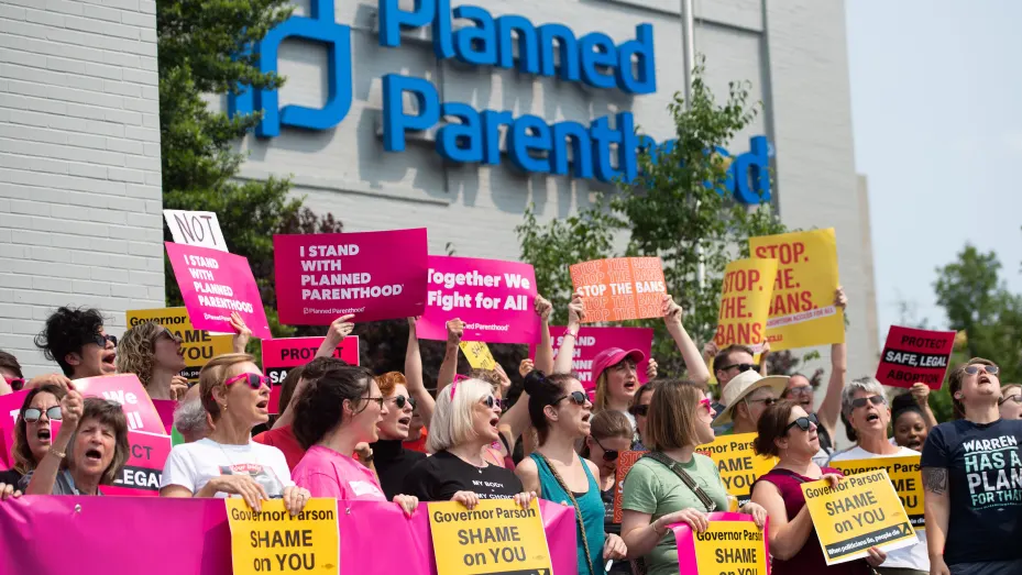 Pro-choice supporters and staff of Planned Parenthood hold a rally outside the Planned Parenthood Reproductive Health Services Center in St. Louis, Missouri, May 31, 2019, the last location in the state performing abortions.