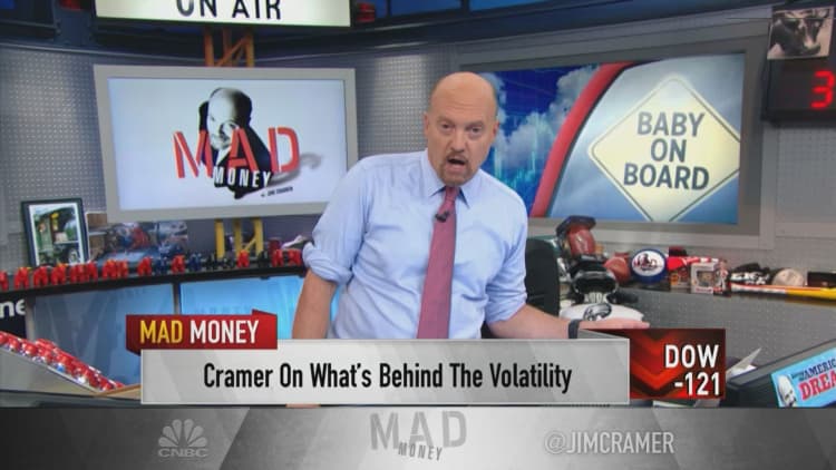 Jim Cramer on recession fears: 'I think the yield curve linkage is wrong'