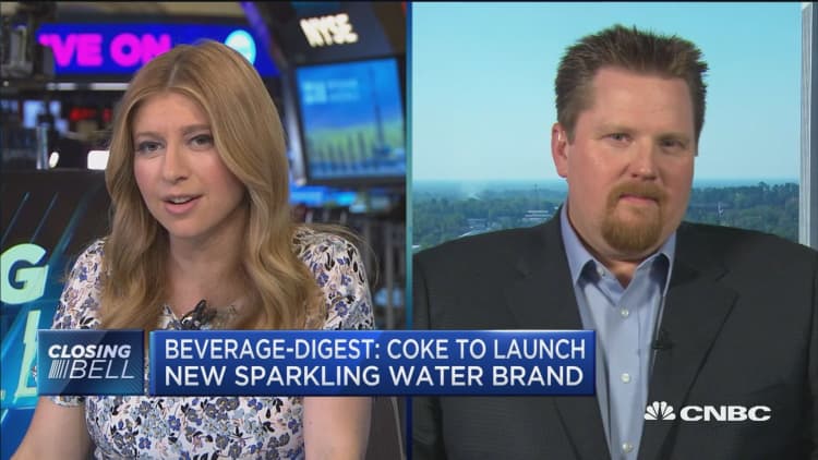 Coca-Cola seeks a piece of sparkling water action