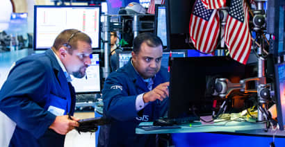 Bet on these two sectors for a breakout on earnings, traders say