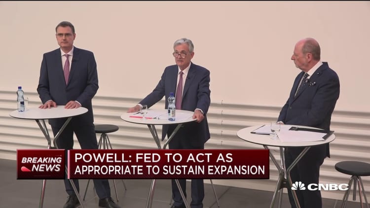 Political factors play 'no role' in the Fed's process, Powell says