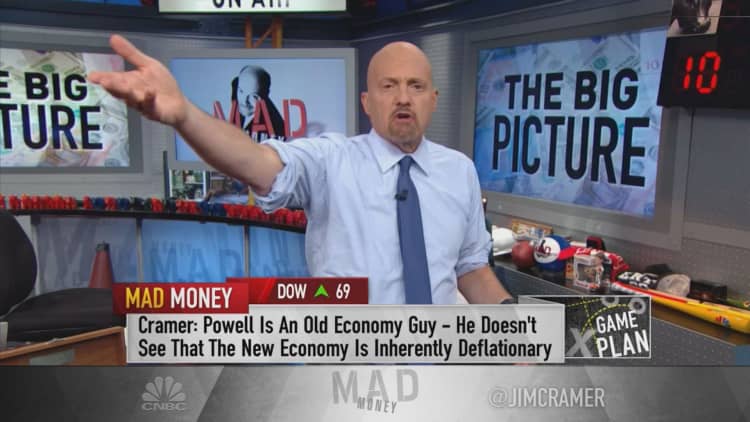 Cramer's week ahead: The bond market is 'begging' the Fed to 'slash and burn' rates