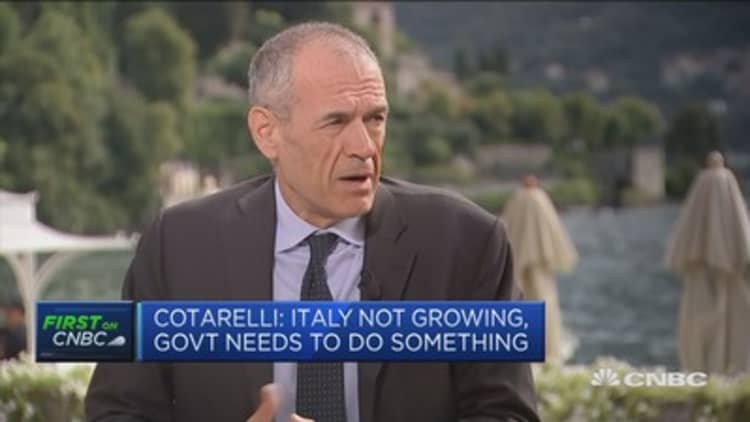 Italian government has to do something for the economy, Italy's former prime minister says