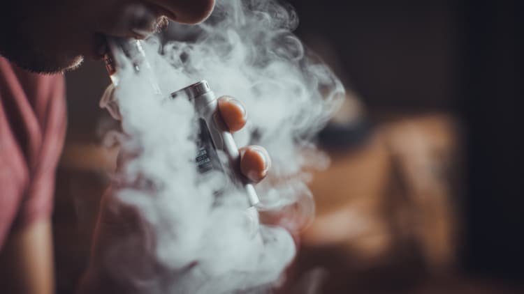 Here's how illegal vapes might be making people sick
