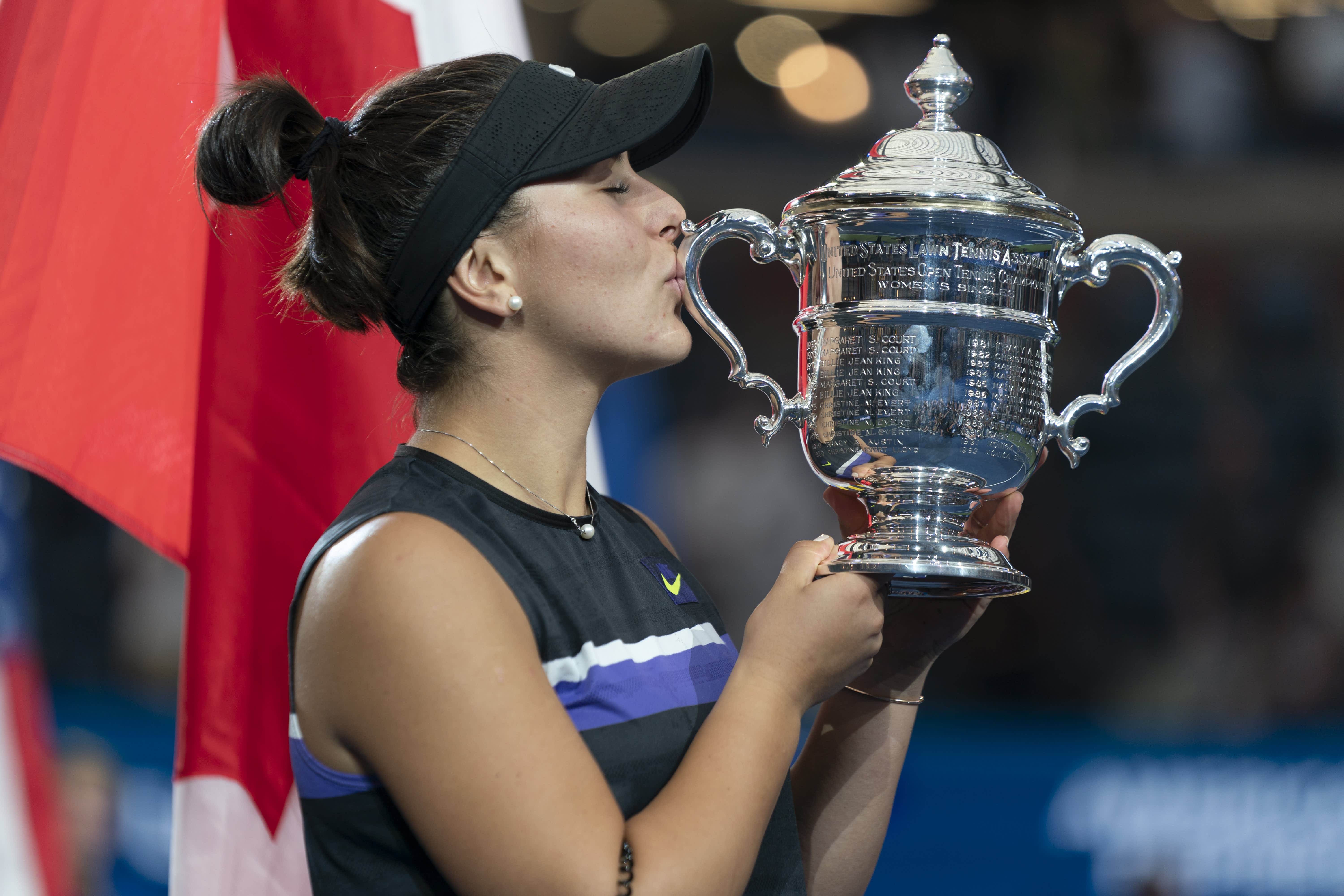 Despite Equal Grand Slam Tournement Prizes Tennis Still Has A Pay Gap