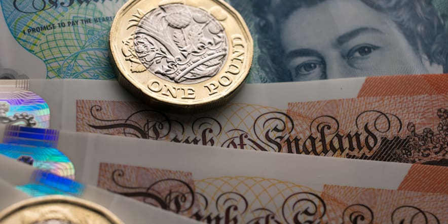 British pound plunges, bonds sink after government announces tax cuts