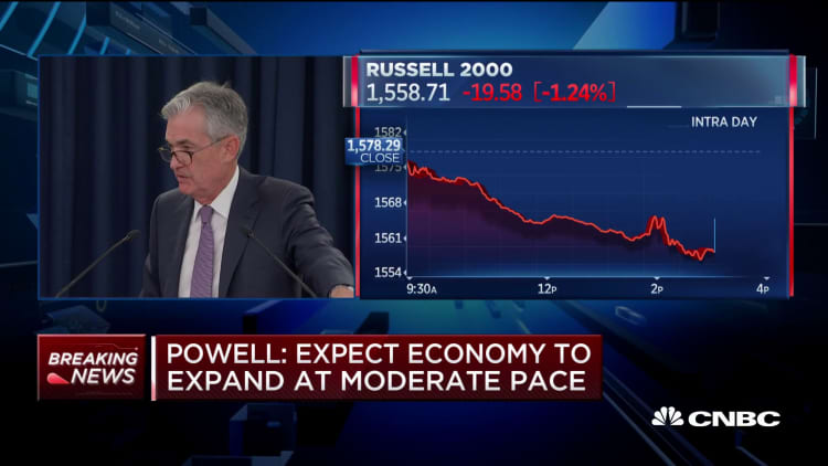 Powell: Not looking at negative interest rates