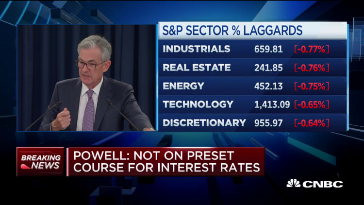 Powell: We aren't forecasting a recession