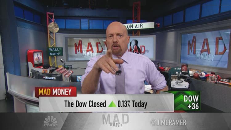 Banks rallied on a Fed cut, and that's a 'very positive' sign, Jim Cramer says
