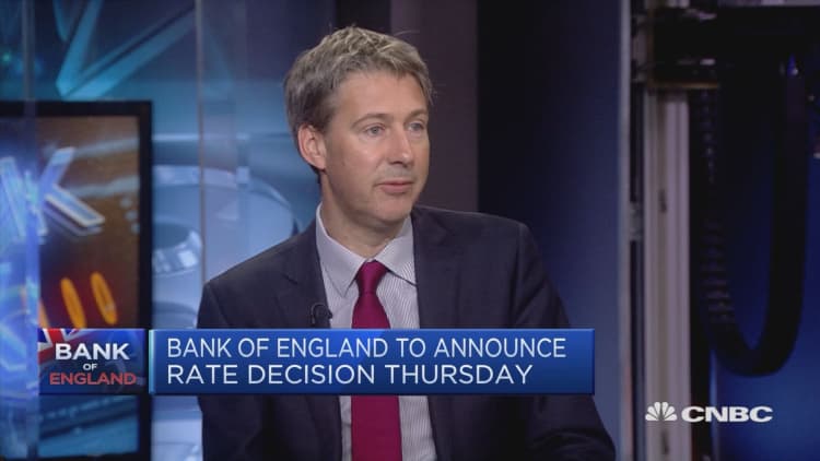 Expecting gradual rate increases from BoE, economist says