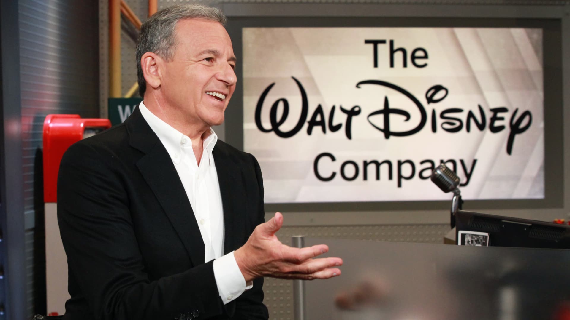 Bob Iger is back. He's the steady hand that Disney needs as CEO to get it back on track - CNBC (Picture 1)